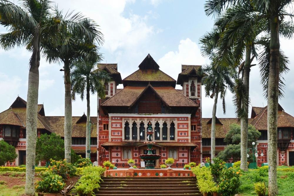Thiruvananthapuram Museum and Zoo